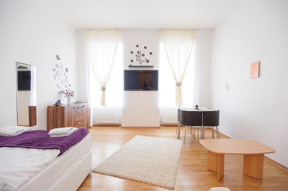 וינה Royal Resort Apartments Belvedere מראה חיצוני תמונה