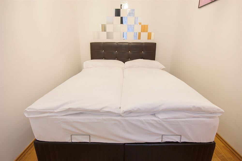 וינה Royal Resort Apartments Belvedere מראה חיצוני תמונה