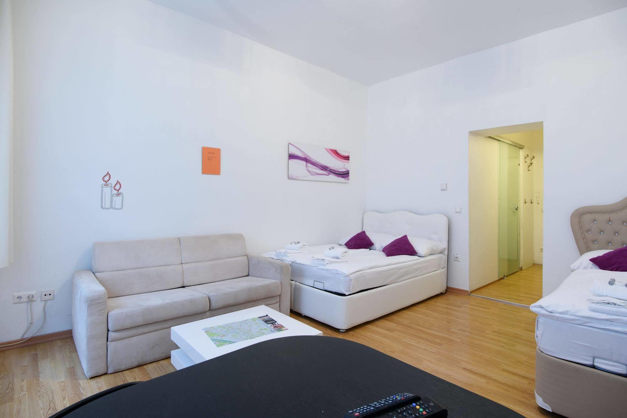 וינה Royal Resort Apartments Belvedere מראה חיצוני תמונה